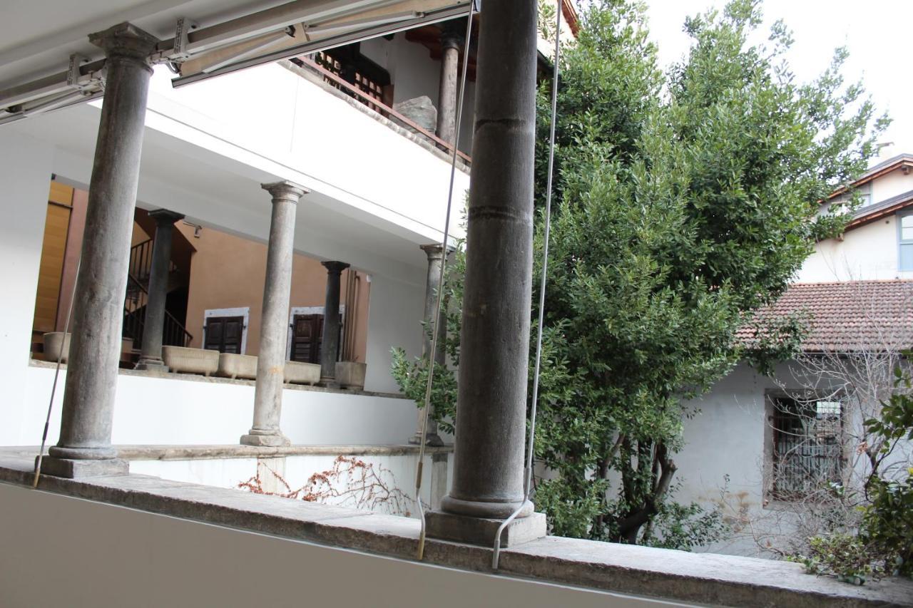 Appartamento Al Castello Тренто Екстериор снимка